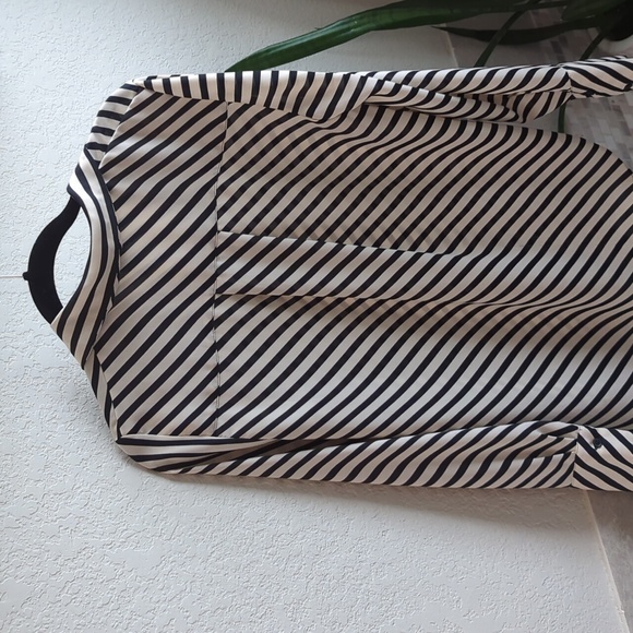 H&M Button down striped shirt - Picture 3 of 3